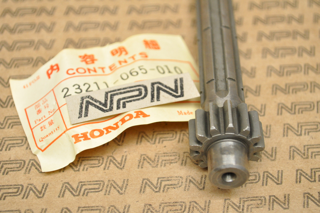 NOS Honda CL70 CT70 H SL70 Transmission Main Shaft 13T 23211-065-010
