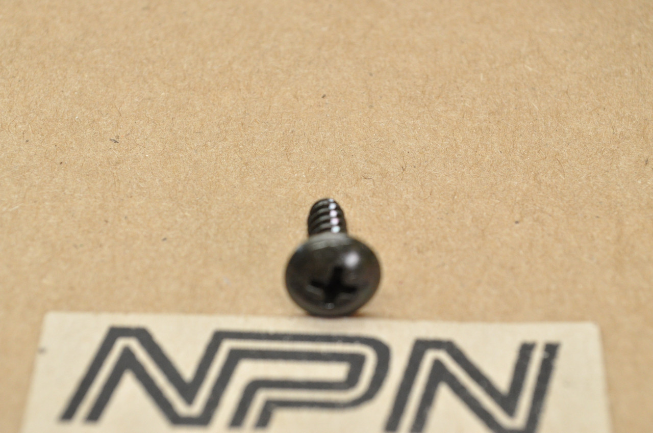 NOS Honda CBR600 CH250 CN250 GL1500 GL1800 Gold Wing VT750 Screw 93903-24380