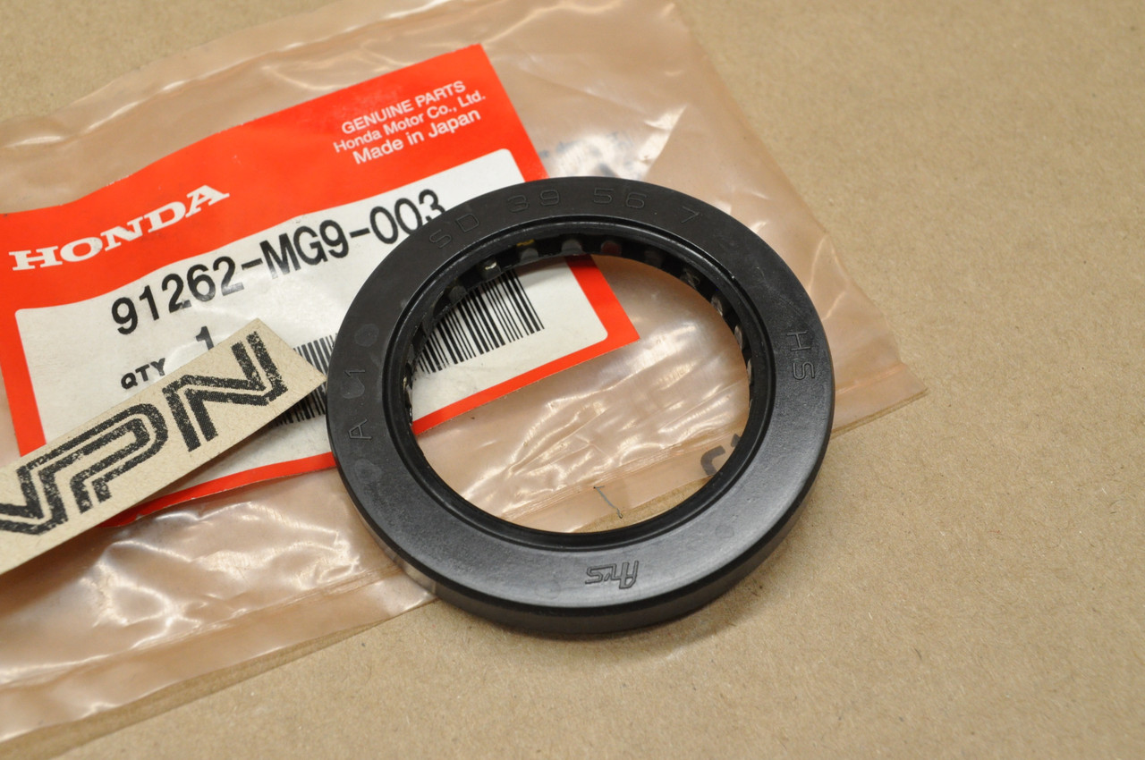 NOS Honda GL1200 GL1500 Gold Wing ST1100 Drive Gear Oil Seal 91262-MG9-003