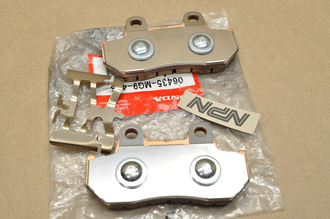 NOS Honda GL1200 Gold Wing Rear Brake Caliper Pad Set Kit 06435-MG9-405