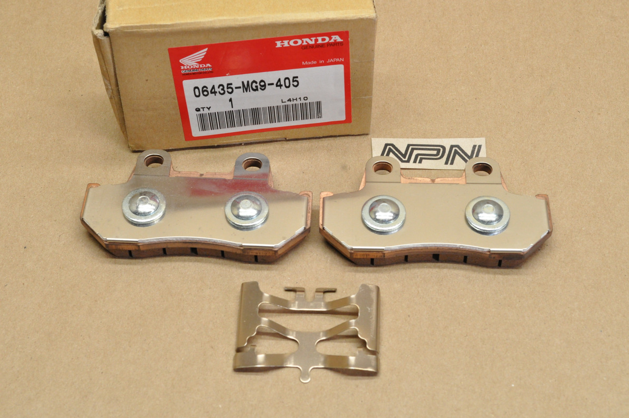 NOS Honda GL1200 Gold Wing Rear Brake Shoe Pad Set Kit 06435-MG9-405