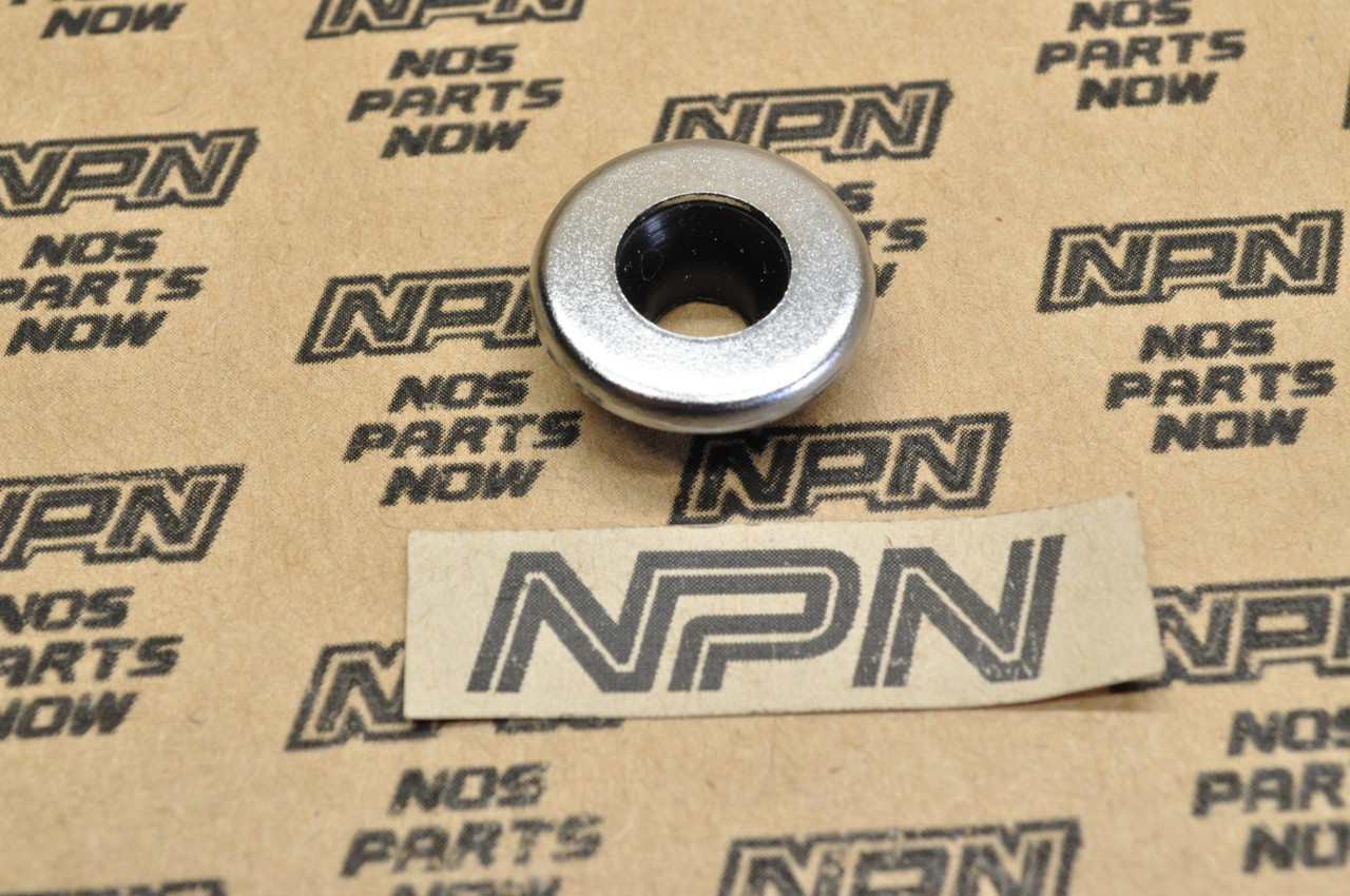 NOS Honda CB1000 CB1100 CB650 CB750 CB900 VF500 Mount Rubber 90541-425-000