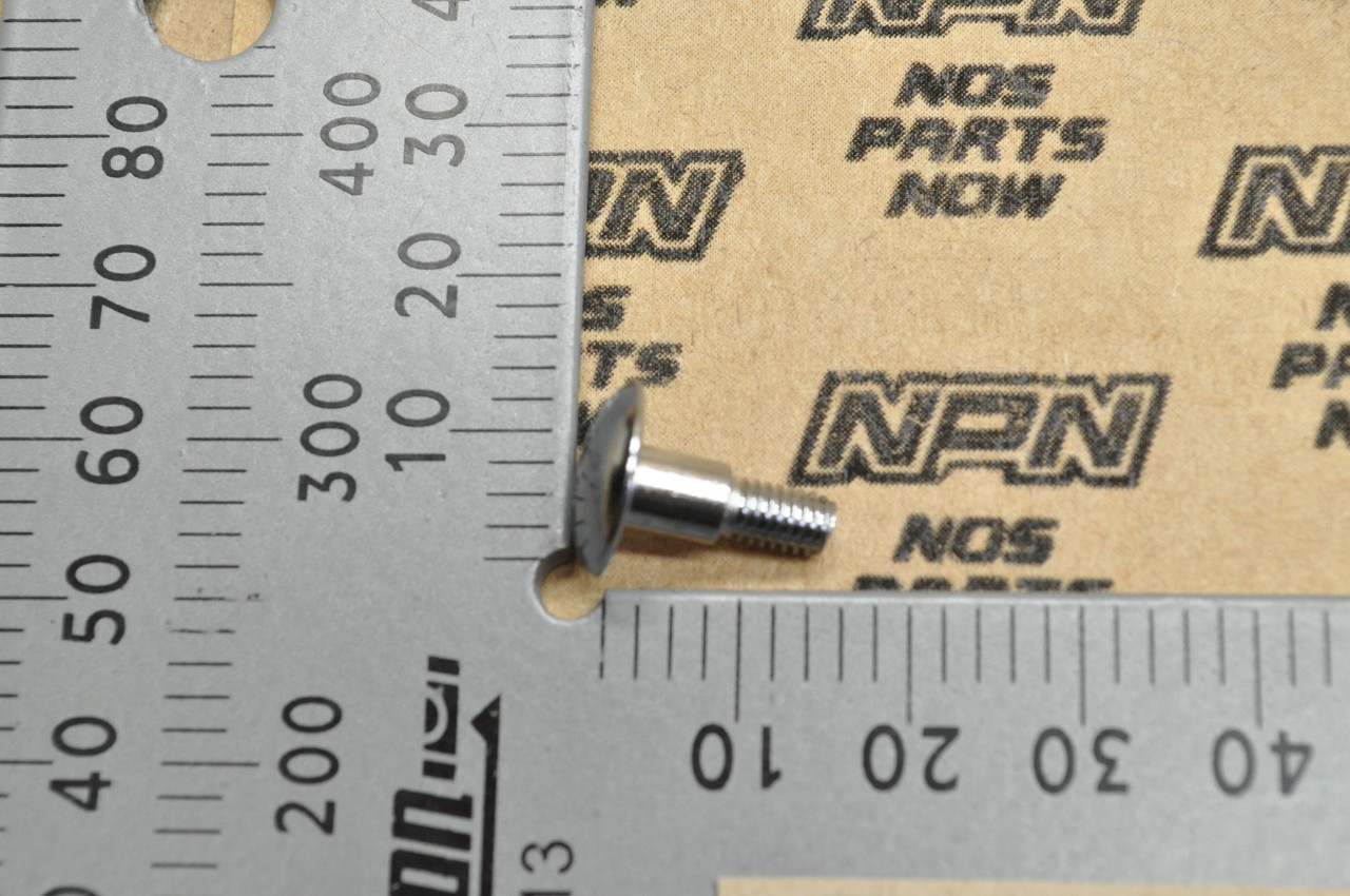 NOS Honda CR125 CR250 FL250 MR175 MT125 MT250 XL125 Screw 90164-357-000