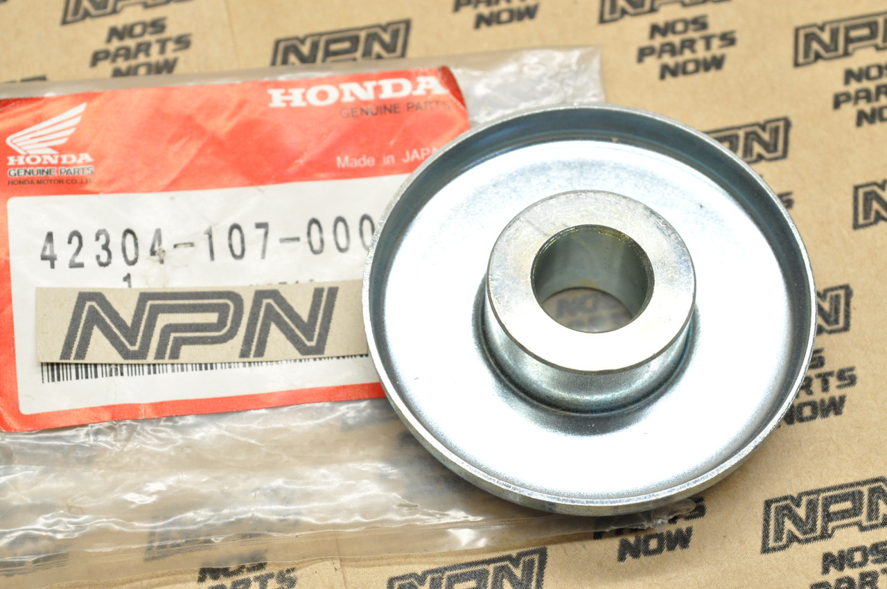 NOS Honda CB100 CB125 CL100 CL125 SL100 SL125 ST90 Wheel Collar 42304-107-000