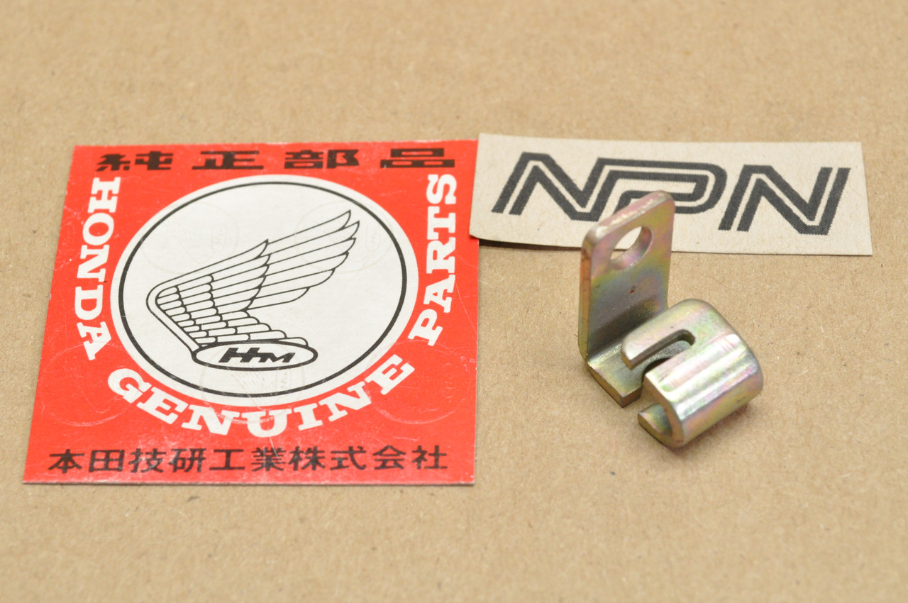 NOS Honda NA50 NC50 PA50 Choke Cable Stopper 35205-147-000