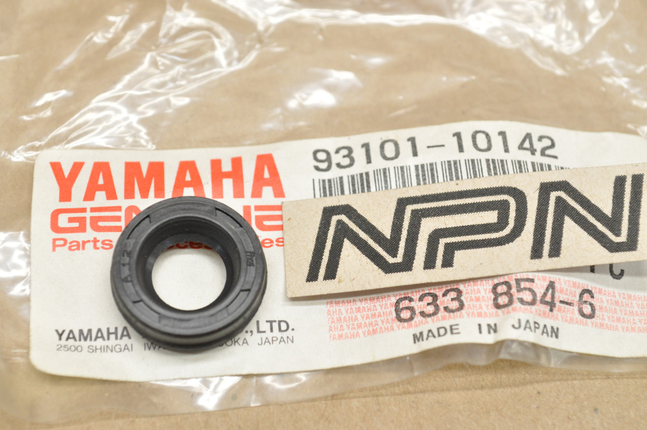 NOS Yamaha YFM100 Champ YFM80 Badger Crank Case Oil Seal 93101-10142