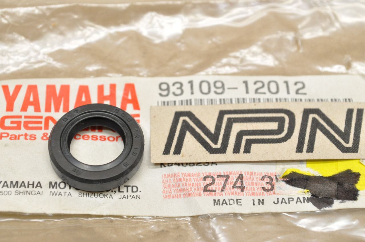 NOS Yamaha DT100 MX175 RT100 TY175 TZ250 YZ100 YZ175 YZ80 Oil Seal 93109-12012