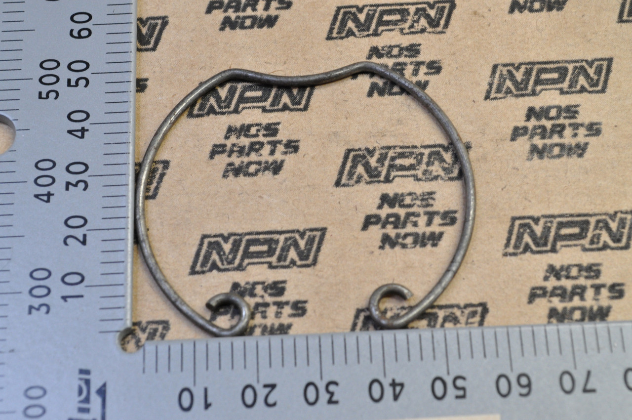 NOS Honda CA72 CA77 CB72 CB77 CL72 CL77 Oil Filter Stopper Ring 15494-259-020