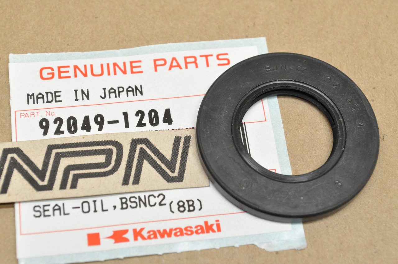Front Wheel Bearings and Seals Kit 20-0443 For Kawasaki KX125 KX250 KX500 