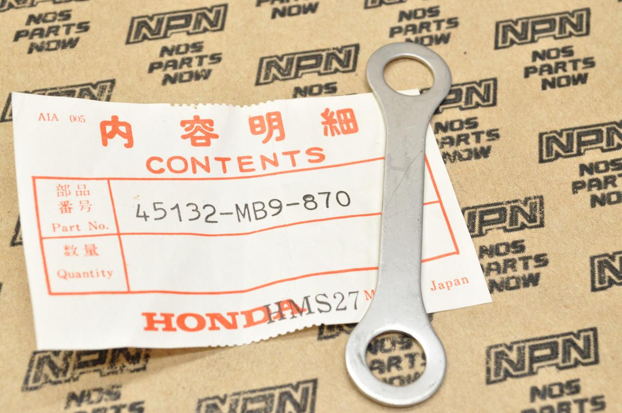 NOS Honda GL1100 C Gold Wing Front Brake Caliper Spacer 45132-MB9-870