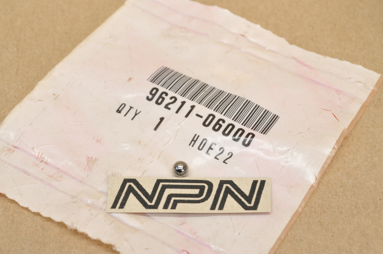 NOS Honda ATC200 CB250 CR80 CT90 QA50 S90 SL70 XL185 XR200 Z50 Ball 96211-06000