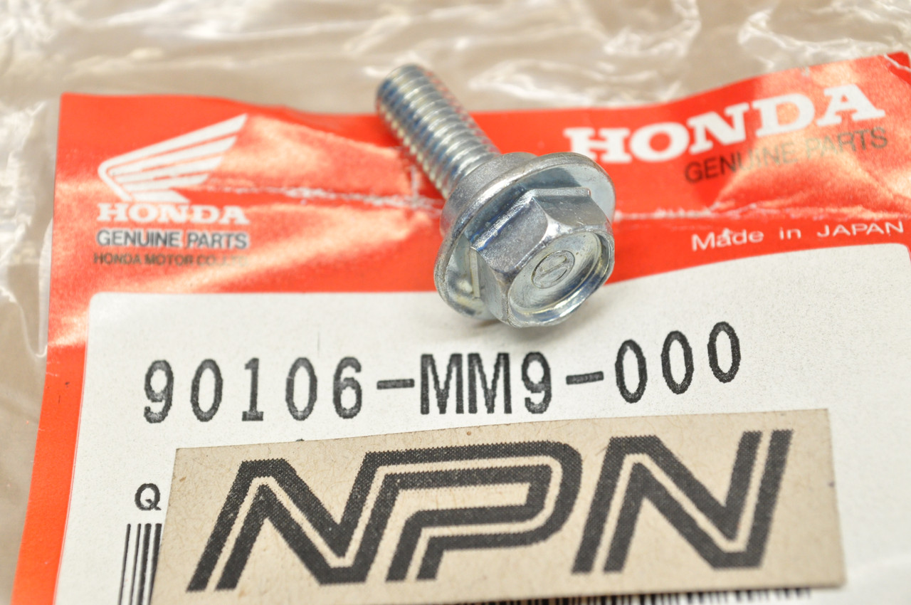 NOS Honda CBR900 RR GL1800 NX650 PC800 XL600 XR650 XR70 Bolt 90106-MM9-000