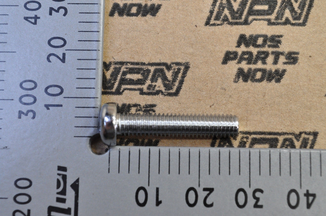 NOS Honda CA72 CA77 CB92 GL1500 VF750 VT1100 VT600 VT750 Screw 93500-05025-0B