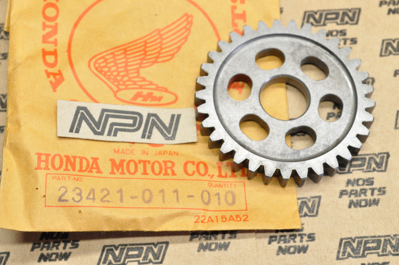 NOS Honda CA110 C110 Transmission Counter Shaft Low Gear C 33T 23421-011-010