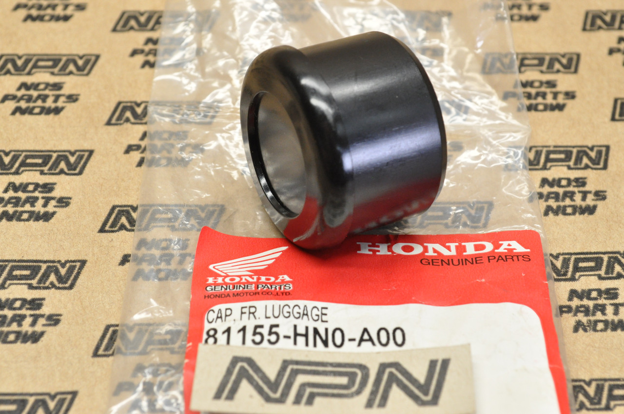 NOS Honda TRX450 Fourtrax Foreman Front Bumper Carrier Pipe Cap 81155-HN0-A00