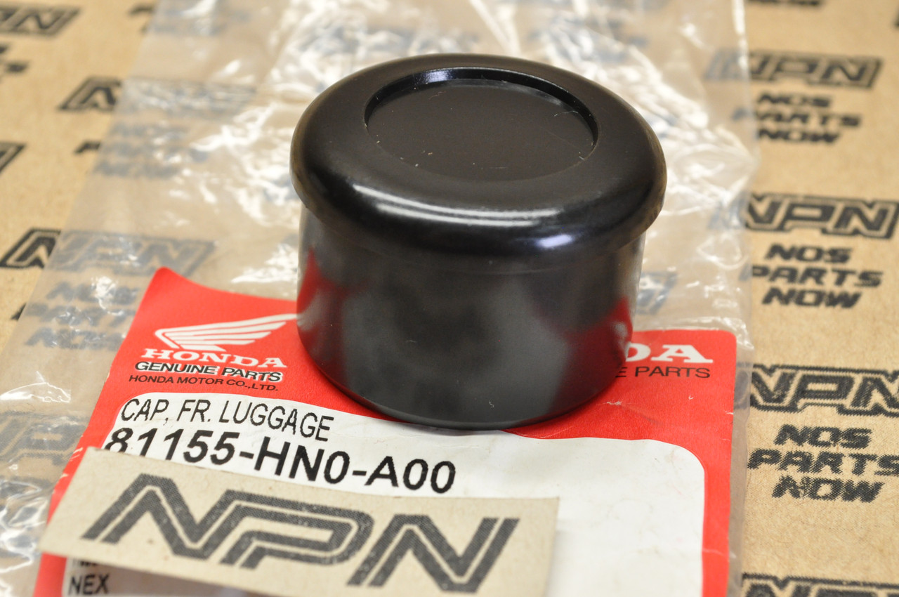 NOS Honda TRX450 Fourtrax Foreman Front Bumper Carrier Pipe Cap 81155-HN0-A00