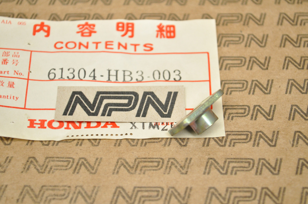NOS Honda ATC125 CBR1000 CBR600 TRX125 TRX200 TRX300 Nut 61304-HB3-003
