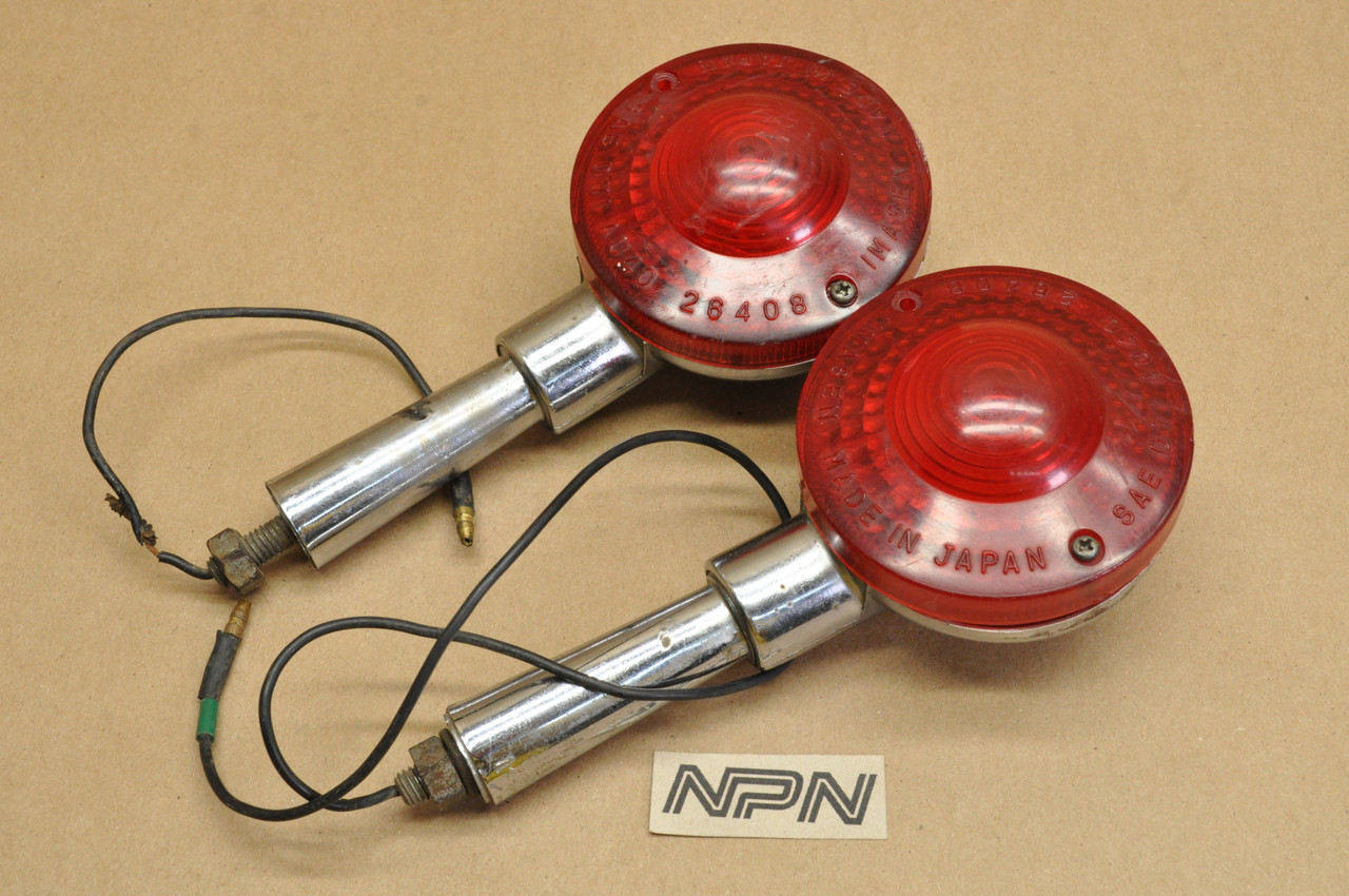 Vintage Used OEM Yamaha DT125 XS500 XS650 XS750 Red Turn Signal 444-83340-71-93