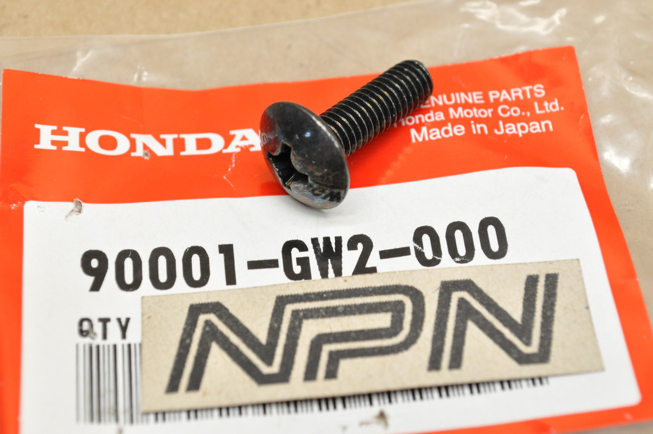 NOS Honda 1989-90 , 94-98 PC800 Pacific Coast Windshield Mount Screw 90001-GW2-000