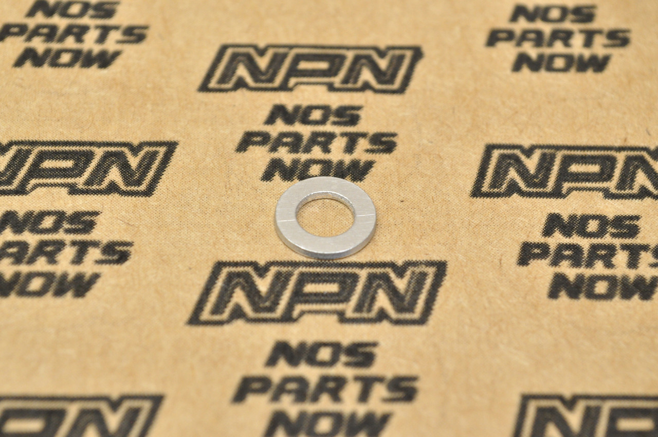 NOS Honda CB450 CB750 GL1200 VF1100 VF750 VT750 XL600 Washer 90452-323-000