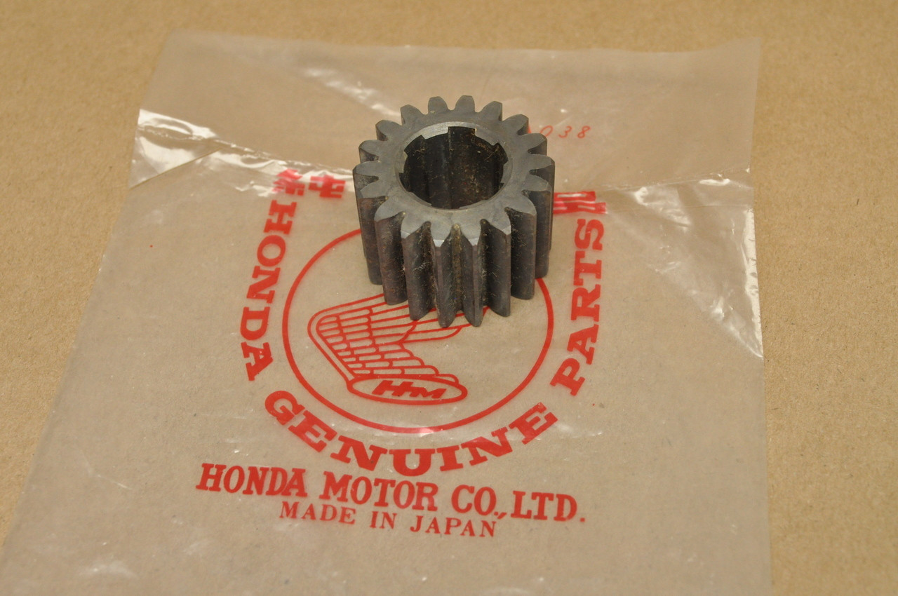 NOS Honda CB100 CL100 Primary Drive Gear 23121-107-000