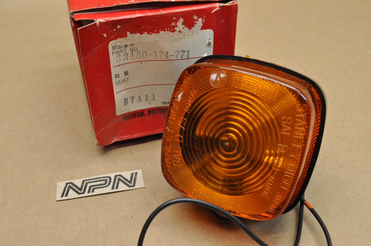 NOS Honda C70 CB125 CT70 XL100 XL125 XL80 Front Left Turn Signal 33450-174-771