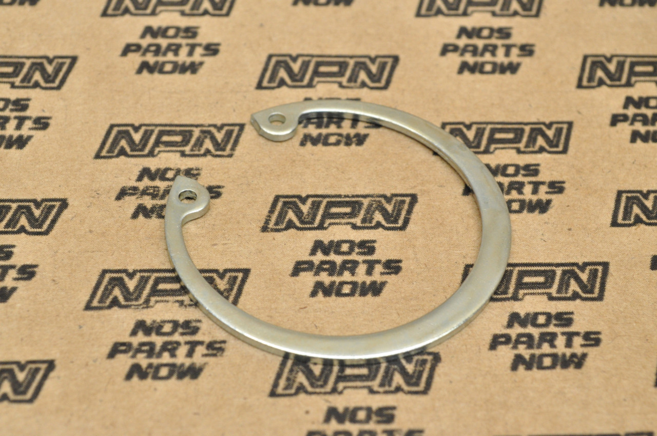 NOS Honda CB450 CL350 CL77 FT500 SL350 VF500 XL350 XL500 Circlip 94521-47000
