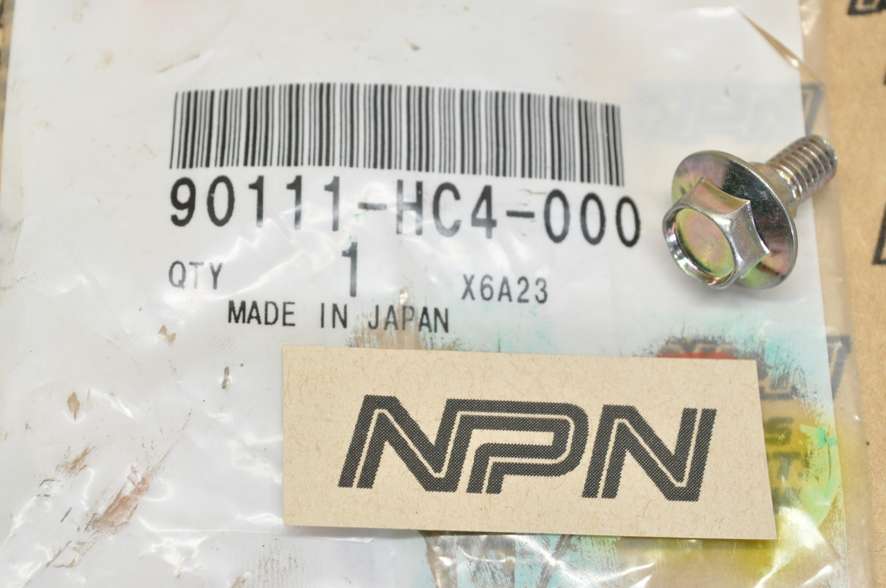 NOS Honda CB1000 CT110 PC800 TRX200 TRX300 Screw 90111-HC4-000