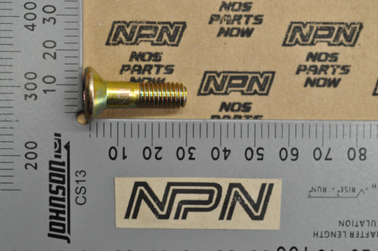 NOS Honda CR125 CR250 CR500 XR200 XR250 XR600 Sprocket Screw 90125-KT1-670