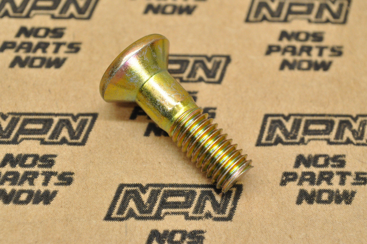 NOS Honda CR125 CR250 CR500 XR200 XR250 XR600 Sprocket Screw 90125-KT1-670