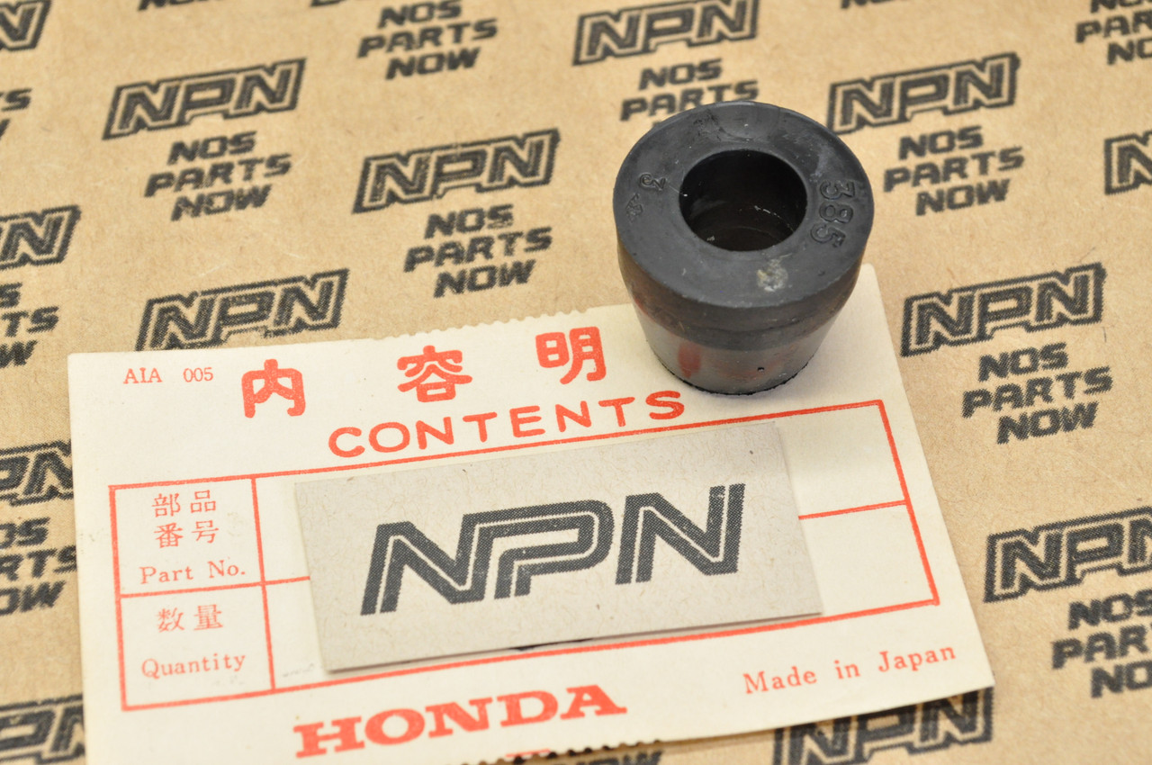 NOS Honda CB450 K0-K2 CL450 K0-K2 Handlebar Rubber Cushion 53133-283-010