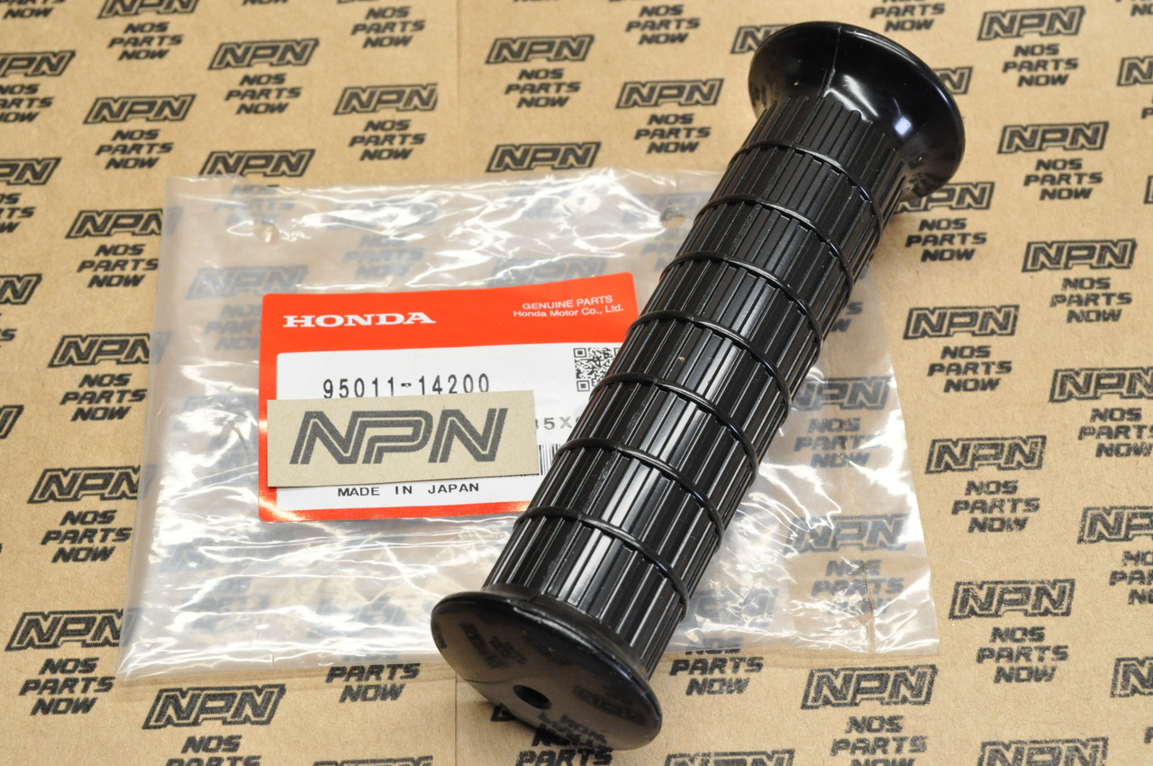 NOS Honda ATC90 CB350 CB72 CB750 CB77 CL350 CL450 CL70 Left Grip 95011-14200