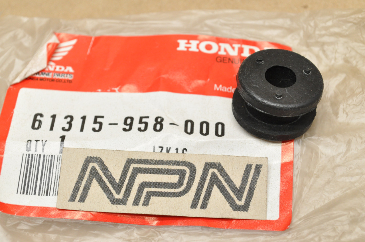 NOS Honda ATC110 ATC125 ATC185 ATC200 Head Light Mounting Rubber 61315-958-000