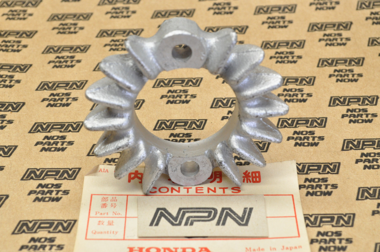 NOS Honda CB160 CL160 Muffler Exhaust Pipe Joint Collar Flange 18231-223-000
