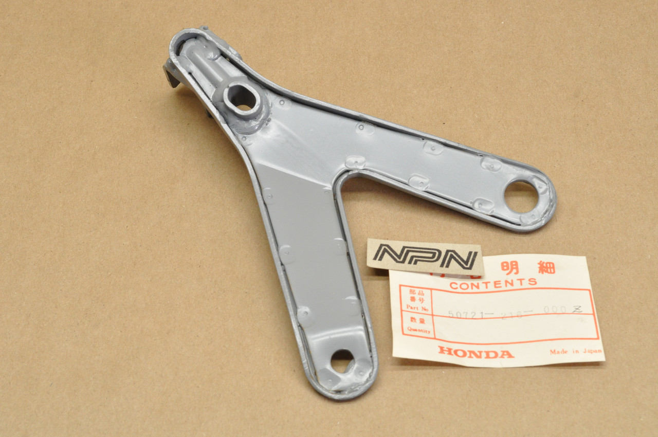 NOS Honda CB160 CL160 Left Foot Peg Arm Mount Bracket 50721-216-000 Z