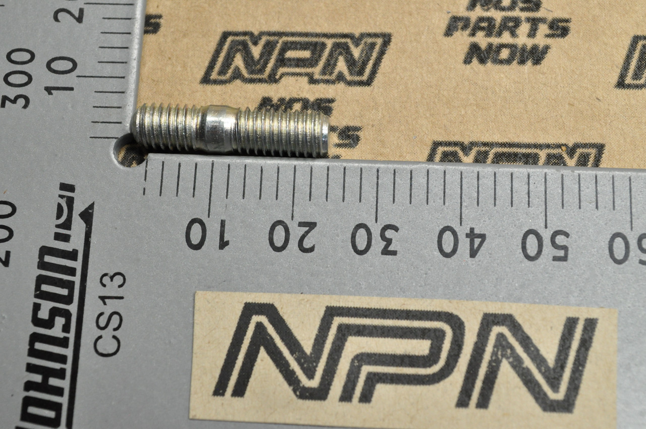 NOS Honda 1990-99 CR125 R 1986-87 VT700 C 1988 VT800 C Stud Bolt 90006-HA8-630