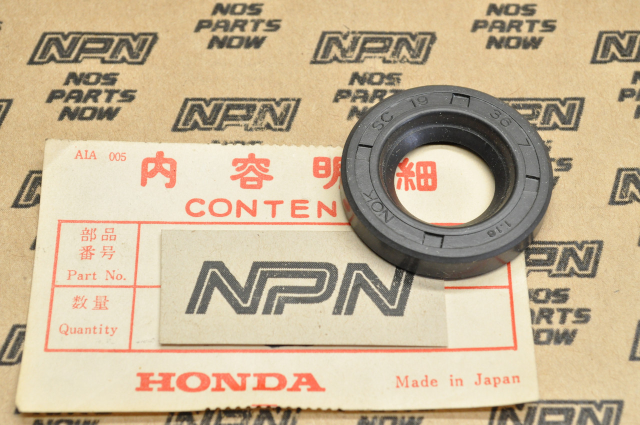 NOS Honda XL75 XL80 S XR75 XR80 R Oil Seal 19x36x7 91202-115-015