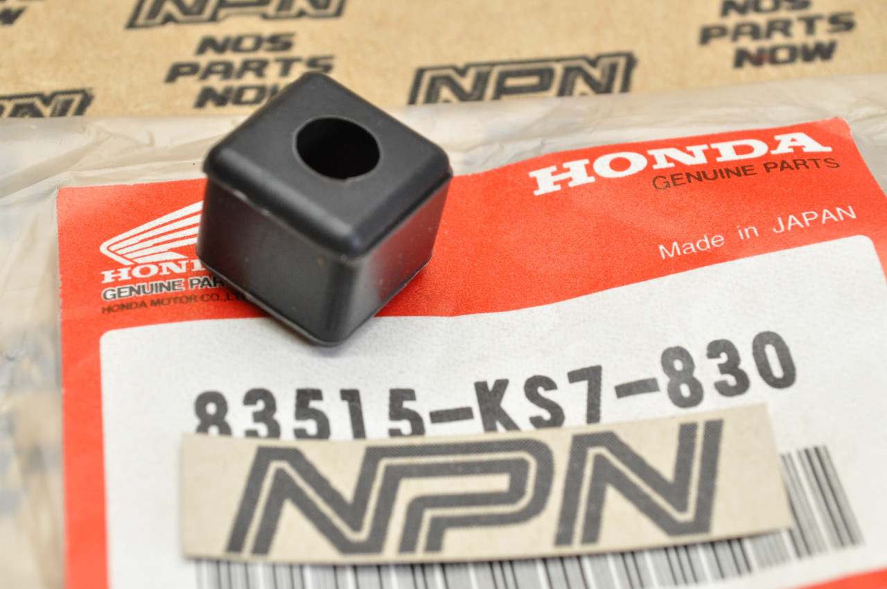 NOS Honda CR125 CR250 CR500 CR80 Side Cover Stop Rubber 83515-KS7-830