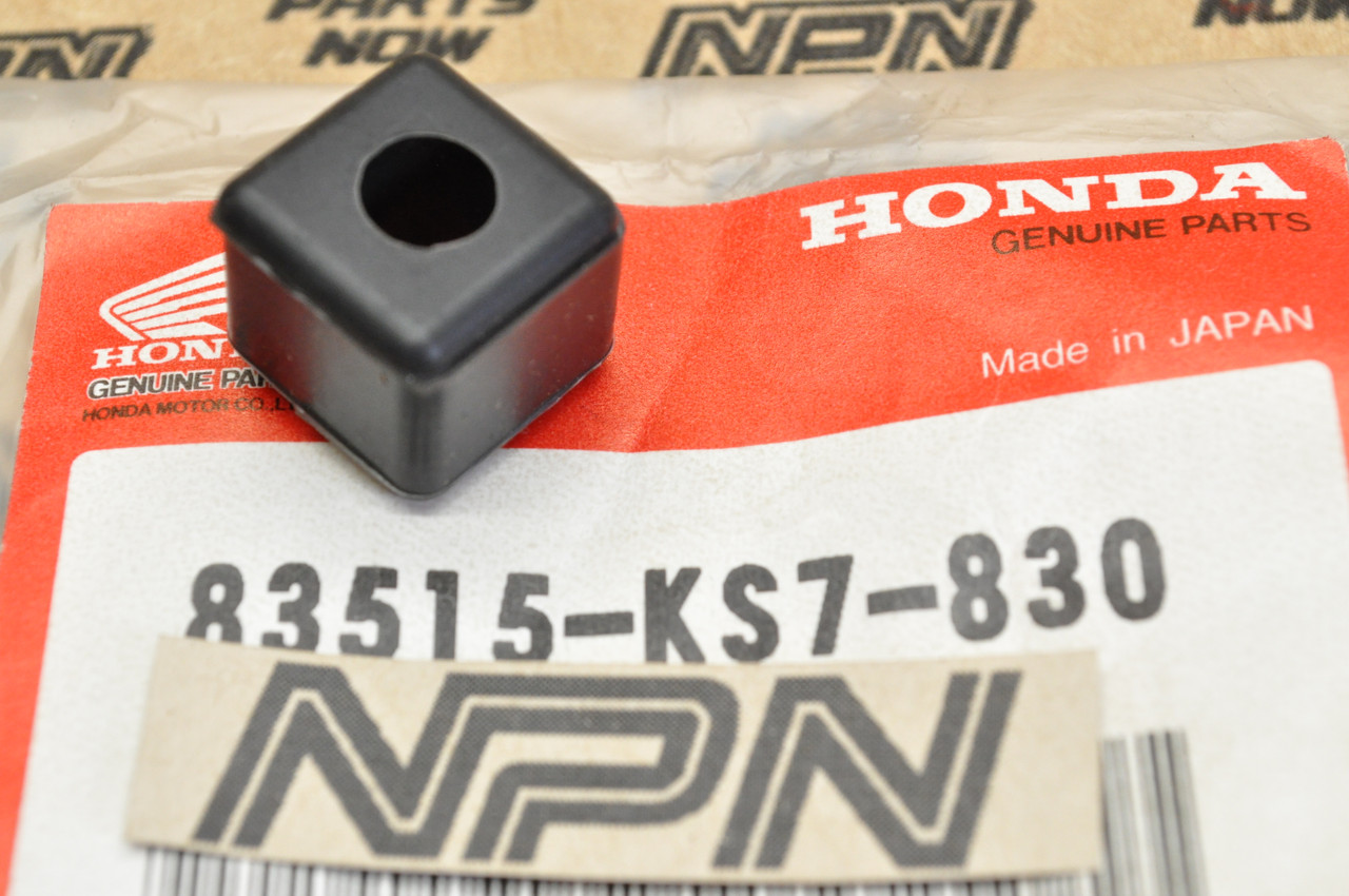 NOS Honda CR125 CR250 CR500 CR80 Side Cover Stop Rubber 83515-KS7-830