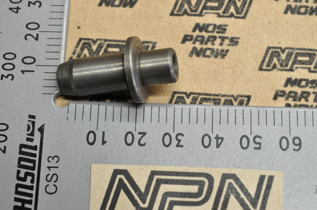 NOS Honda CB125 CD125 CL125 Exhaust Valve Guide 12023-230-300