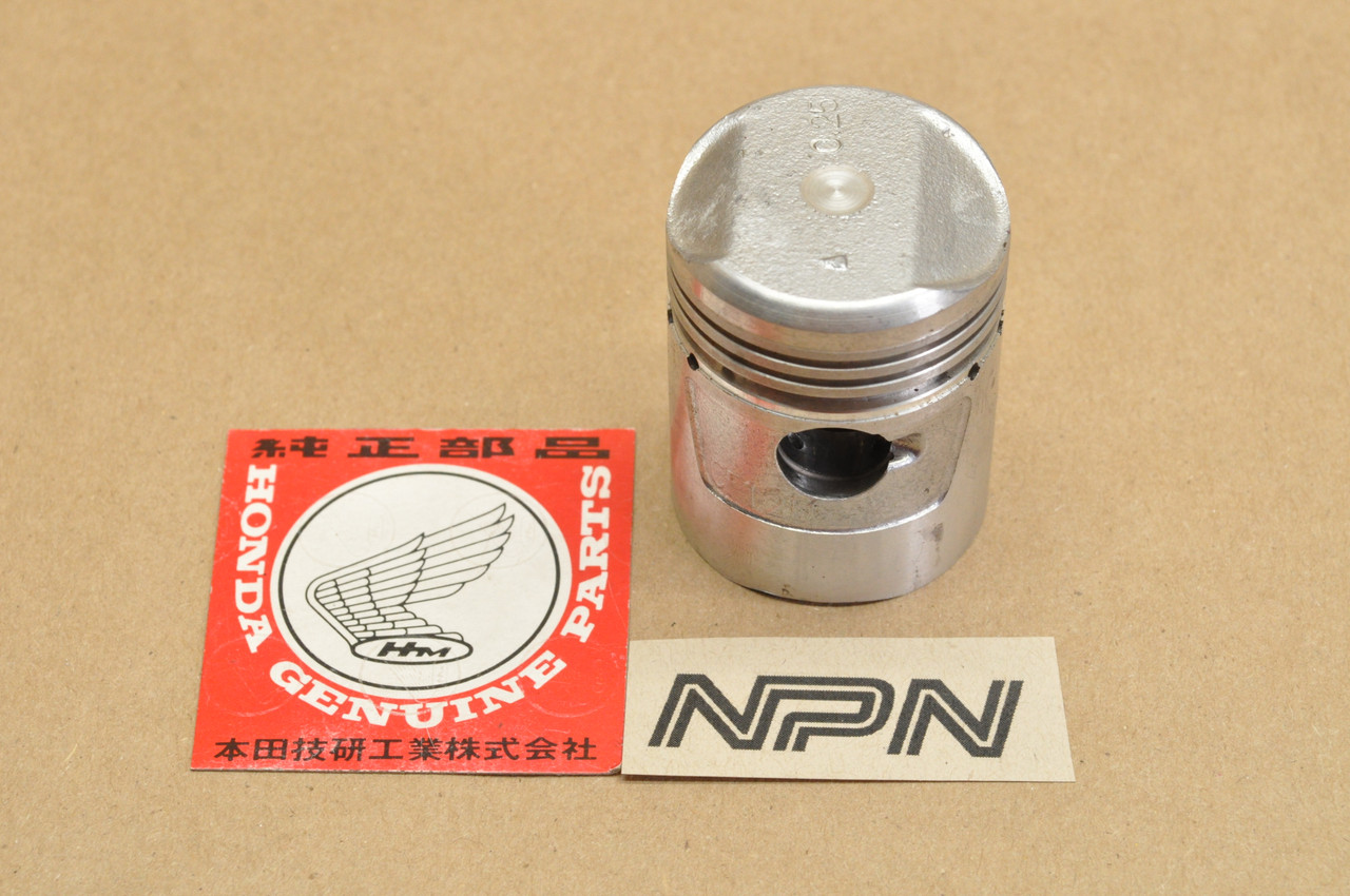 NOS Honda Z50 K0-78 Z50 R 1979 Piston .25 Oversize 13102-036-010