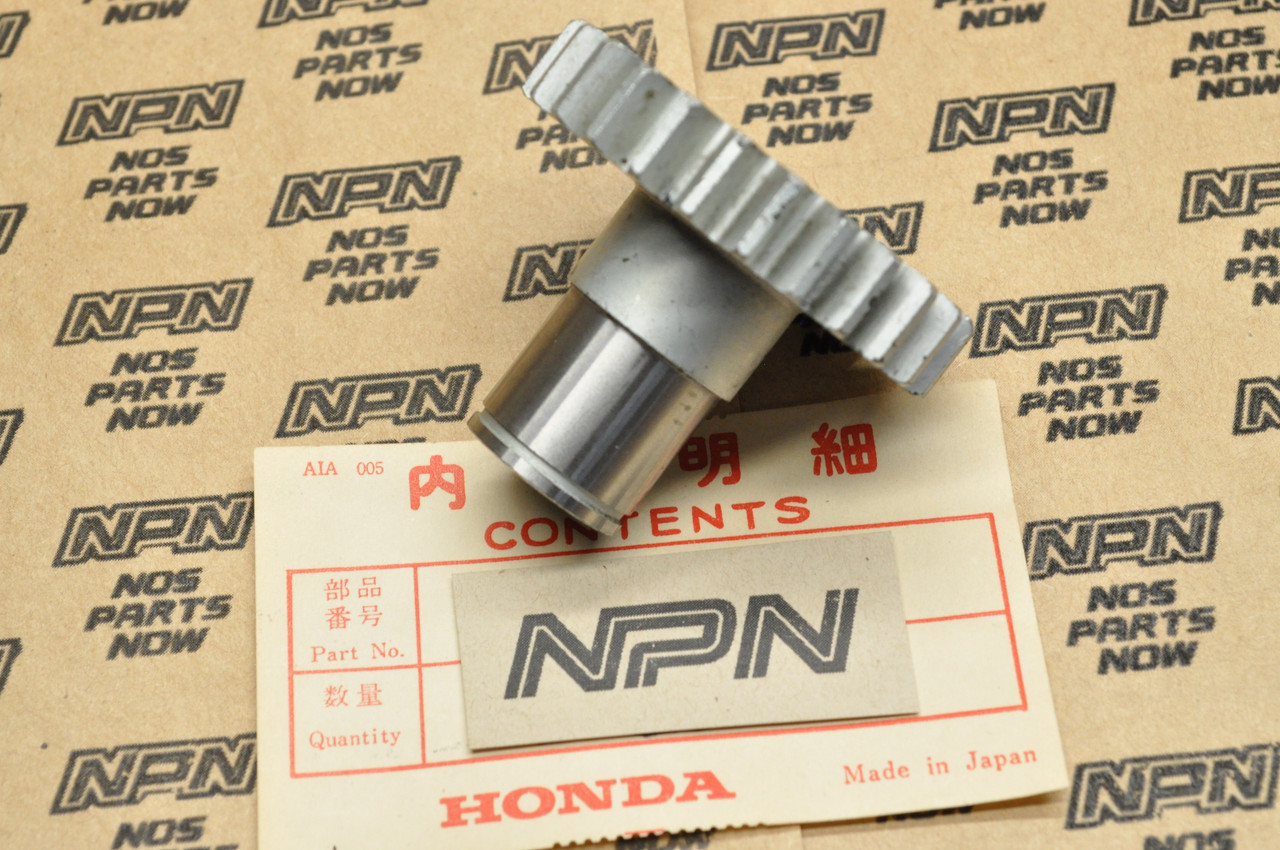 NOS Honda CB72 CB77 Kick Start Starter Pinion Gear 28211-268-010