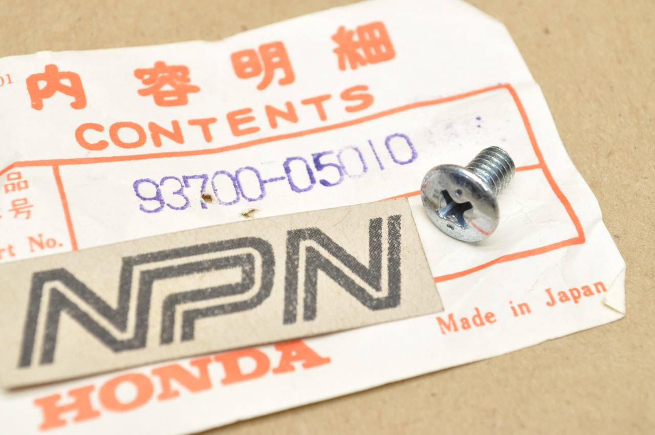 NOS Honda CA160 CA95 S65 Fuel Tank or Clutch Cover Screw 5x10 93700-05010