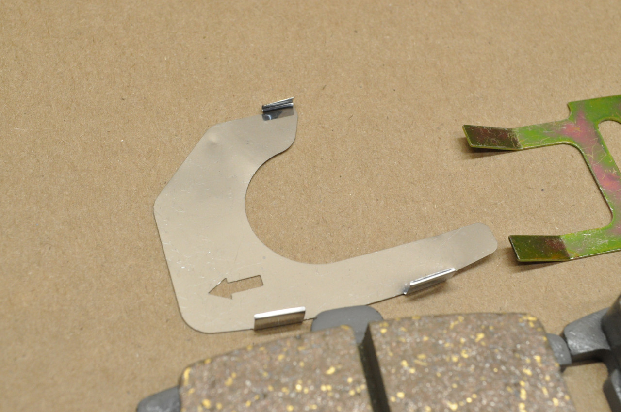 NOS Honda CB900 C CBX CX500 C CX500D Brake Caliper Pad Set 06435-461-405