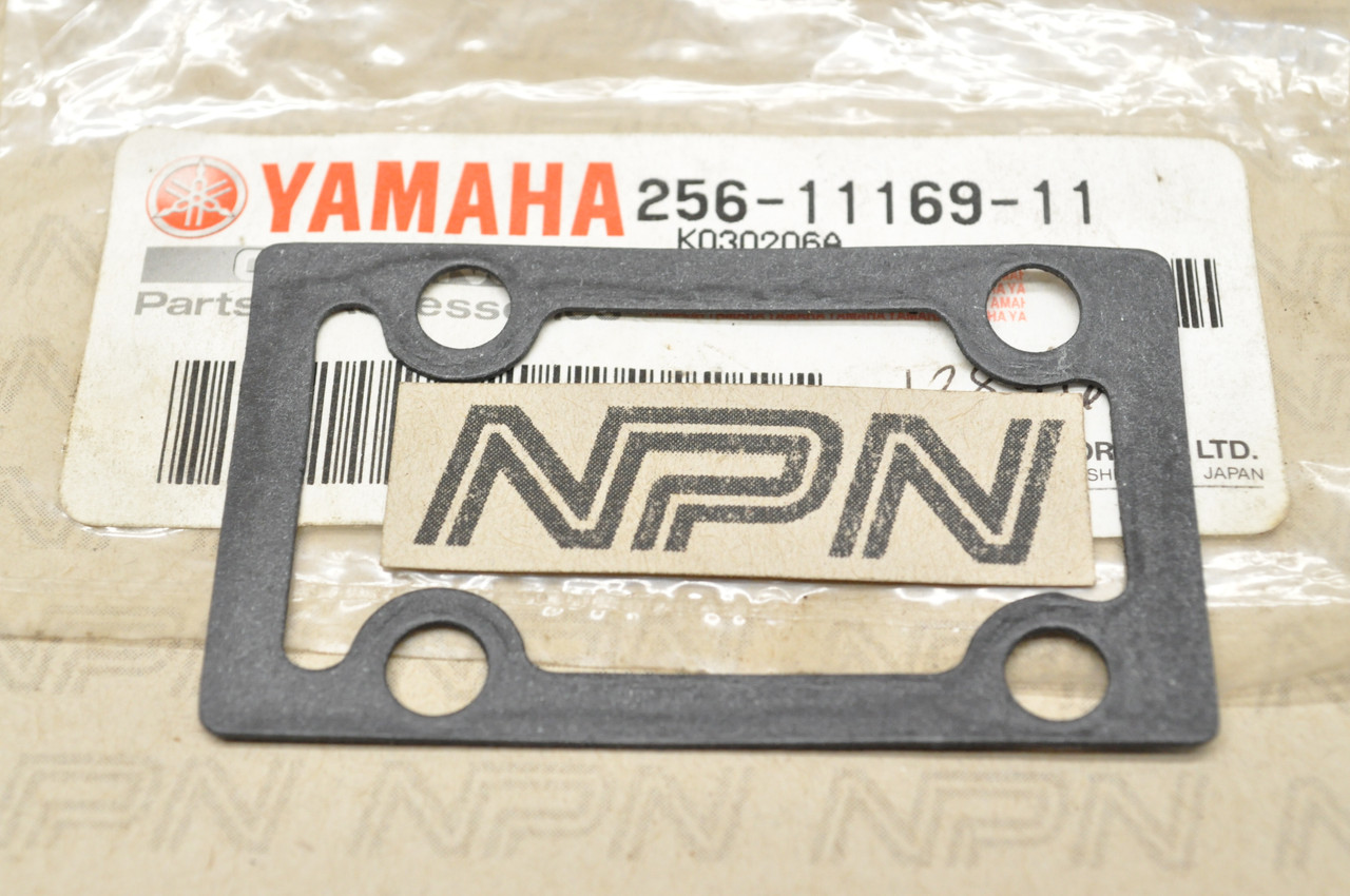 NOS Yamaha TX650 XS1 XS2 XS650 Cylinder Head Breather Cover Gasket 256-11169-11