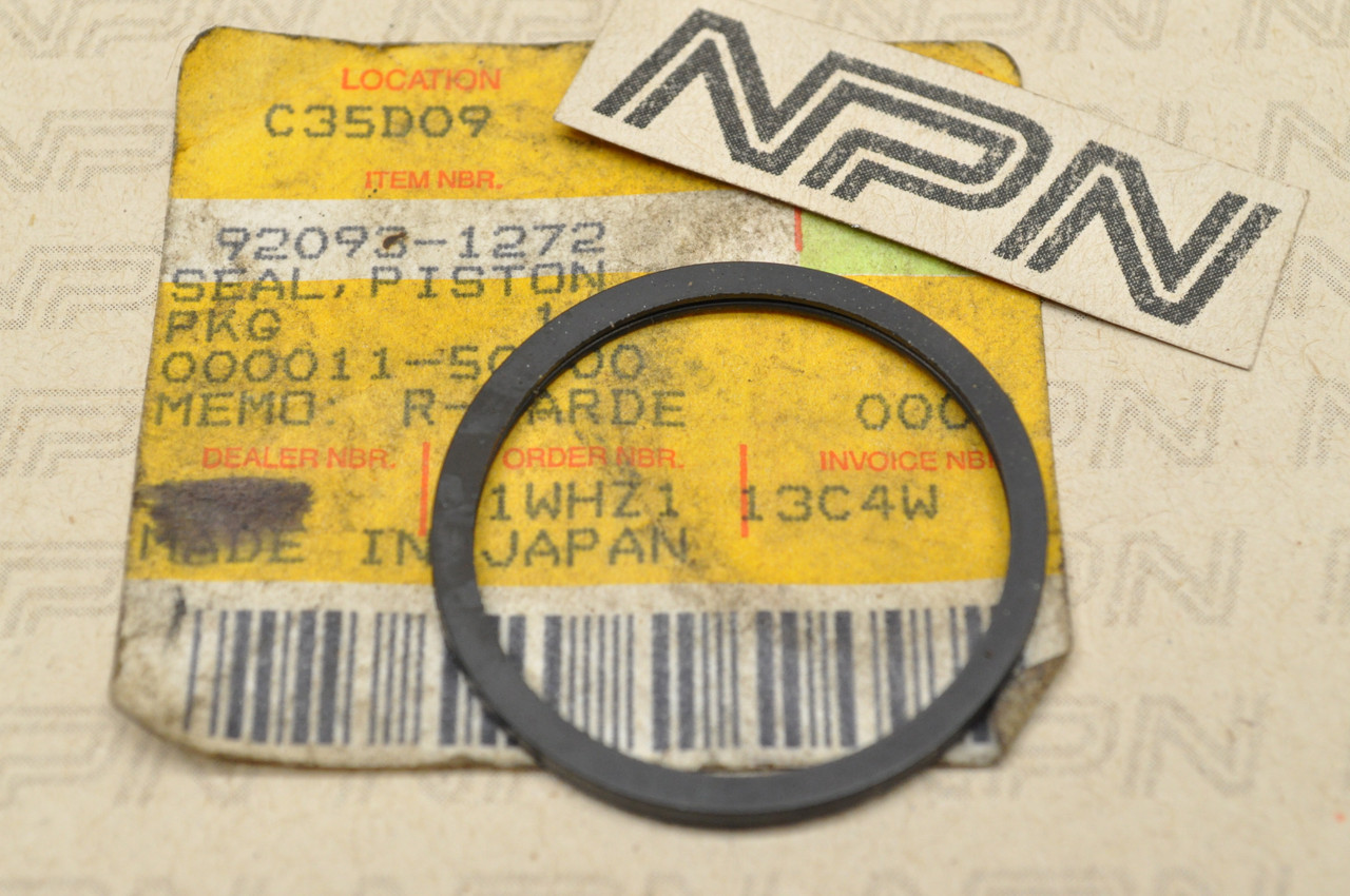 NOS Kawasaki KDX200 KDX250 KLX250 KX250 KX500 ZX750 Piston Seal 92093-1272