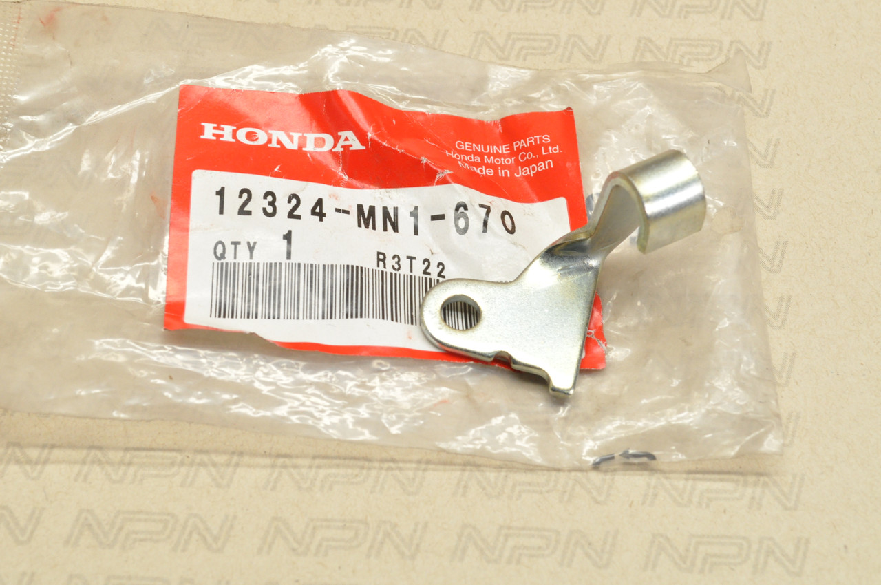 NOS Honda 1988-2000 XR600 R Decompression Receiver Bracket 12324