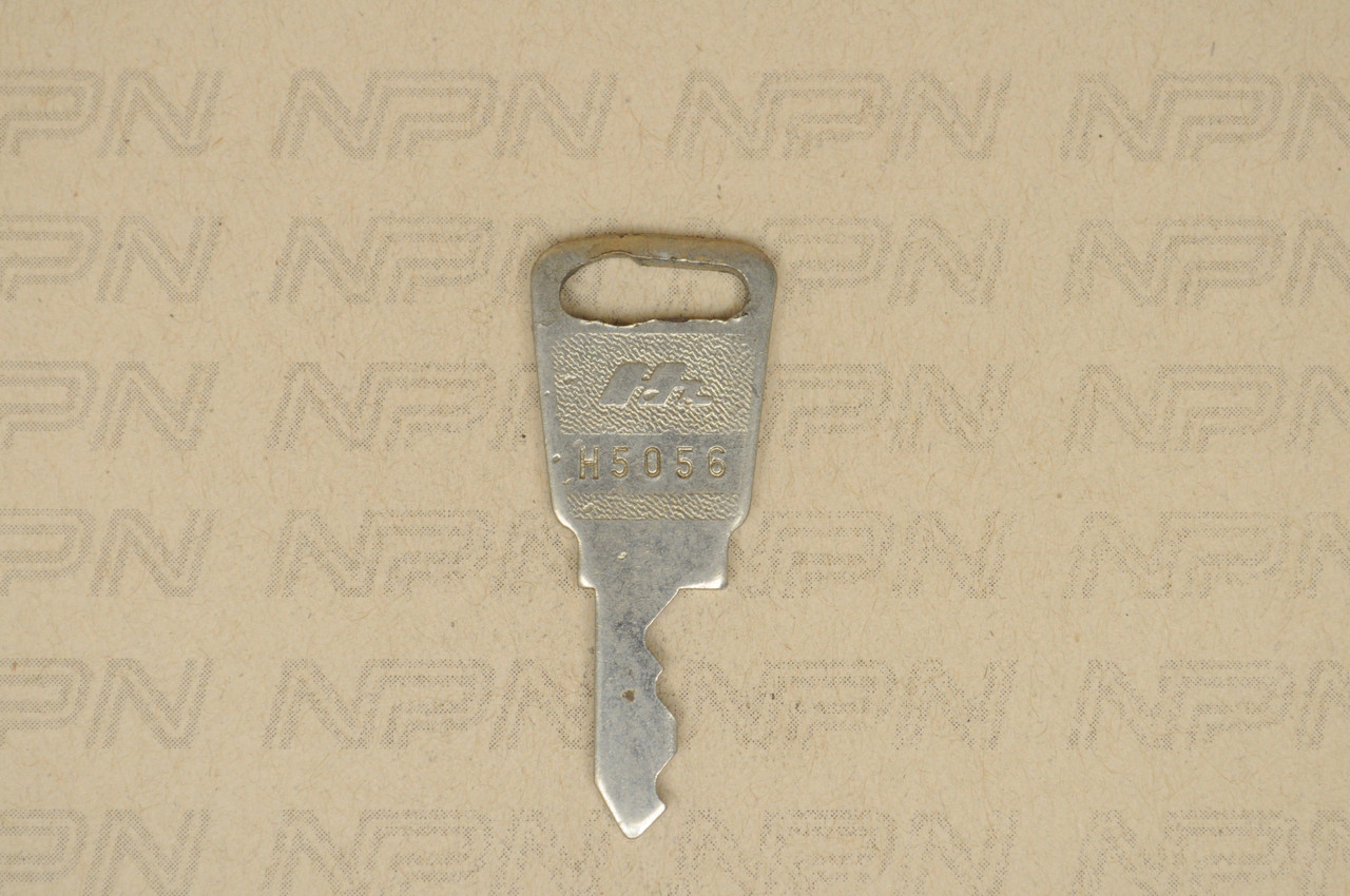 NOS Honda OEM Ignition Switch & Lock Key Double Groove Back H5056
