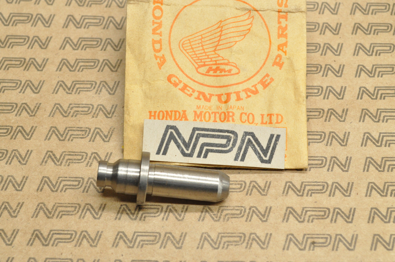 NOS Honda CB125 CM200 CM250 XL100 XL80 XR100 XR75 Valve Guide 12023-116-300