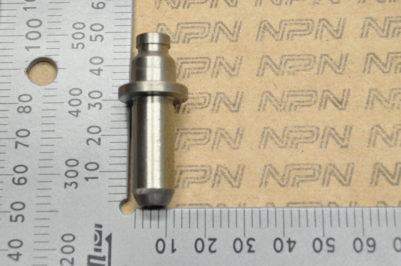 NOS Honda CB125 CM200 CM250 XL100 XL80 XR100 XR75 Valve Guide 12023-116-300